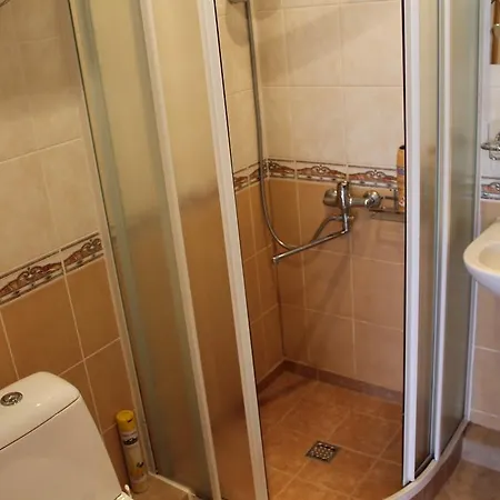 Apartament Pluke *